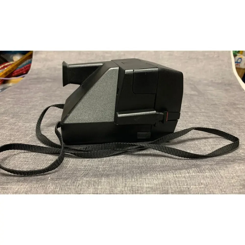 Polaroid 600 One Step Instant Flash Camera - Tested - Guarantee not DOA